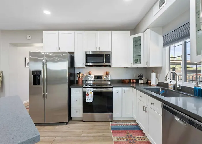 Dom wakacyjny 2br Stylish Desert Casita With Workspace Mtn Views *
