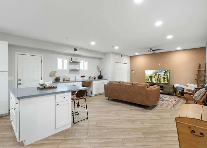 2br Stylish Desert Casita With Workspace Mtn Views * Cave Creek
