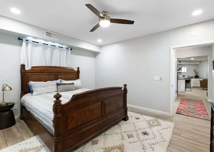 2br Stylish Desert Casita With Workspace Mtn Views *