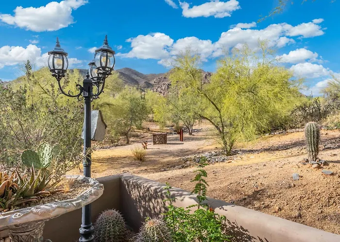 2br Stylish Desert Casita With Workspace Mtn Views